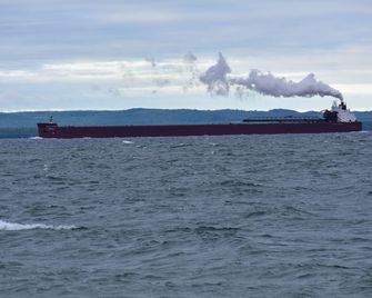 Shipwatch Point, Lake Michigan - Saint Ignace - Beach