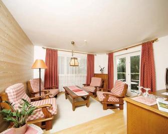 freistil. Boutiquehotel - Ofterschwang - Sala de estar