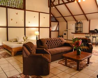 Chilamate Rainforest Eco-retreat - Puerto Viejo de Sarapiquí - Living room