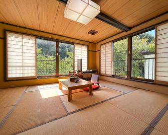 Fukaura Kanko Hotel - Ajigasawa - Camera da letto