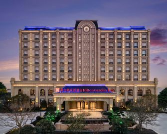 Hilton Garden Inn Shanghai High-Speed East Railway Station - Shangai - Edificio