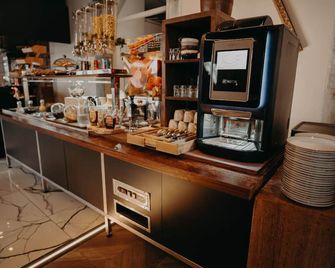 Hotel De La Paix - Oloron-Sainte-Marie - Buffet