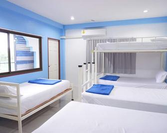 Madinah Hostel Ranong - Ranong - Chambre