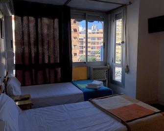 Làtic Rooms - Alicante - Habitación