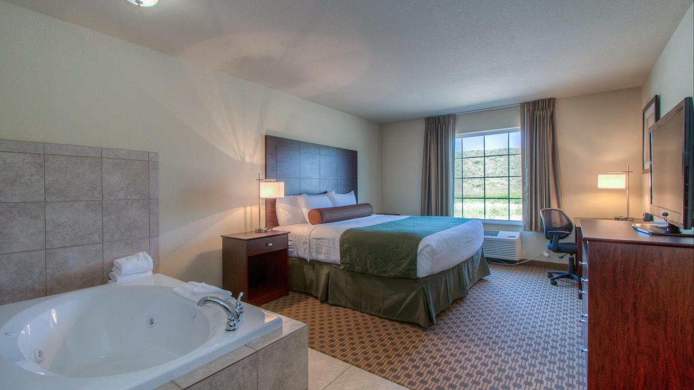 Cobblestone Inn and Suites - Wray