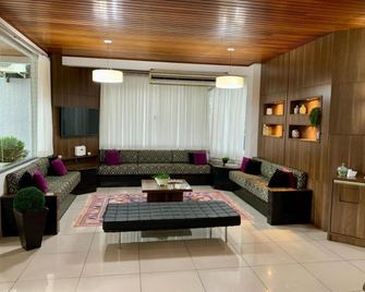 Goldmen Business Criciuma - Criciúma - Lounge