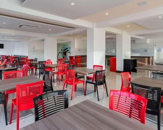 Ramada Encore by Wyndham Osasco - Osasco - Ресторан