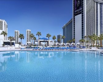 Westgate Las Vegas Resort and Casino - Las Vegas - Pool