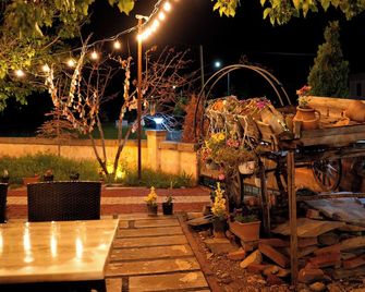 Cappadocia Panda Garden House - Nevşehir - Patio