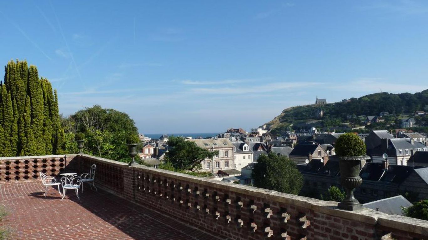 Castel De La Terrasse