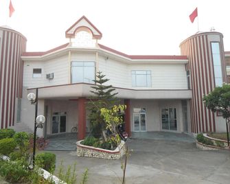Hotel Holy City Paradise Inn - Anandpur Sahib - Building