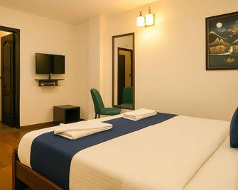 Amber by The Tamarillo - Ooty - Bedroom