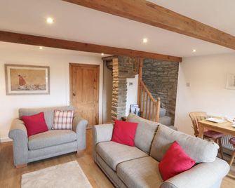 Bramble Cottage - Holmfirth - Living room