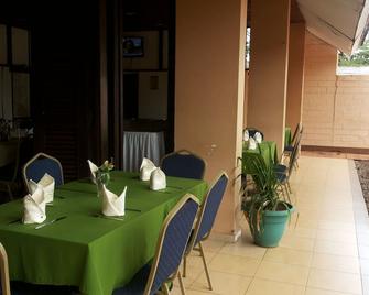 St Lira Hotel - Lira - Restaurant