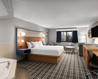 AmericInn by Wyndham Tofte Near Lake Superior - Tofte - Bathroom