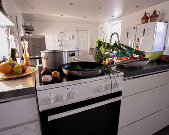 Avalonbnb - Odense - Cucina