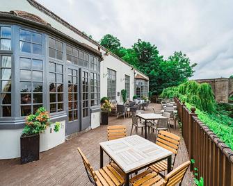 The George, Sure Hotel Collection by Best Western - Darlington - Patio