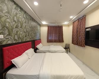 ホテルキングレジデンシー - ムンバイ - 寝室