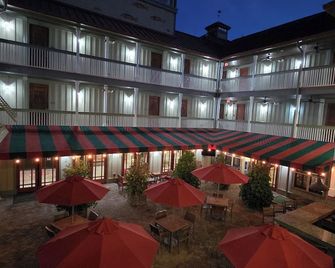 Willow Lodge - Myrtle Beach