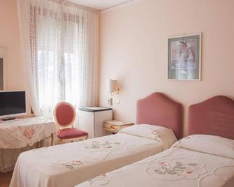 Hotel Villa Serena - Venecia - Habitación