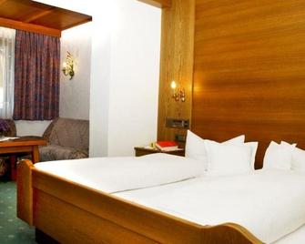 Hotel Garni Dietrich - Seefeld - Bedroom