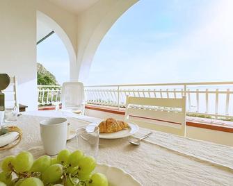 Solemar Sicilia - Ville Paradiso - Santa Flavia - Balcony