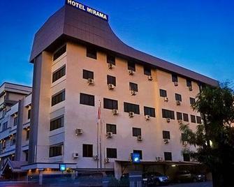 Hotel Mirama - Balikpapan - Building