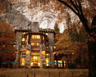 The Ahwahnee - Yosemite Valley