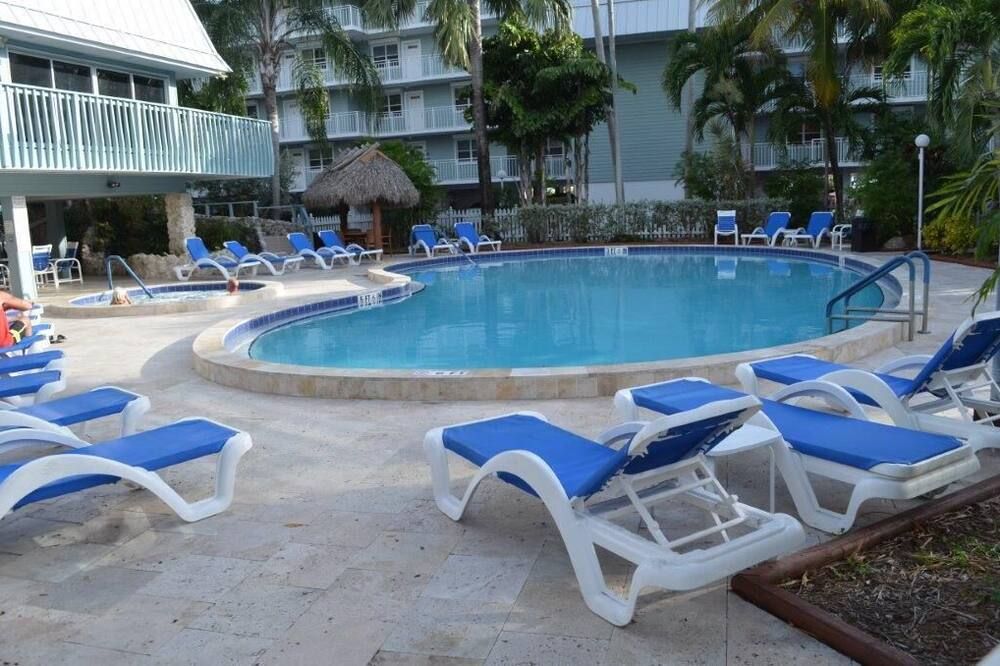 Sea Haven Delight A delight in Key West Open March 2026 - Great - קי ווסט - בריכה