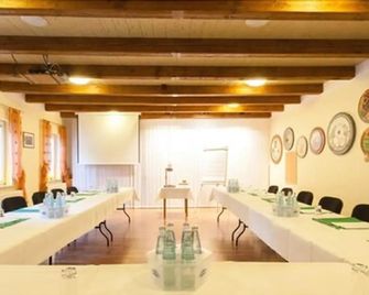 Hotel Garni am Schlosspark - Wernigerode