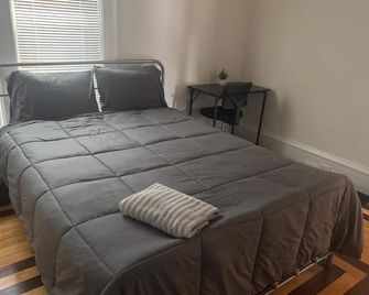 HomeStay in Boston - Dorchester Fields Corner Area - Boston - Makuuhuone