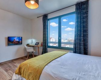 Family-oriented nice apartment - Courbevoie - Bedroom