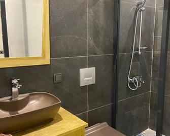 Assos Bianca Suites - Behram