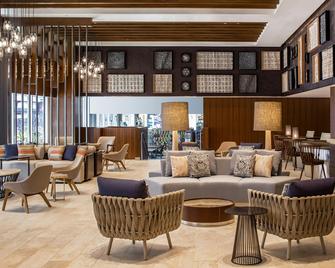 Hilton Garden Inn Waikiki Beach - Honolulu - Lounge