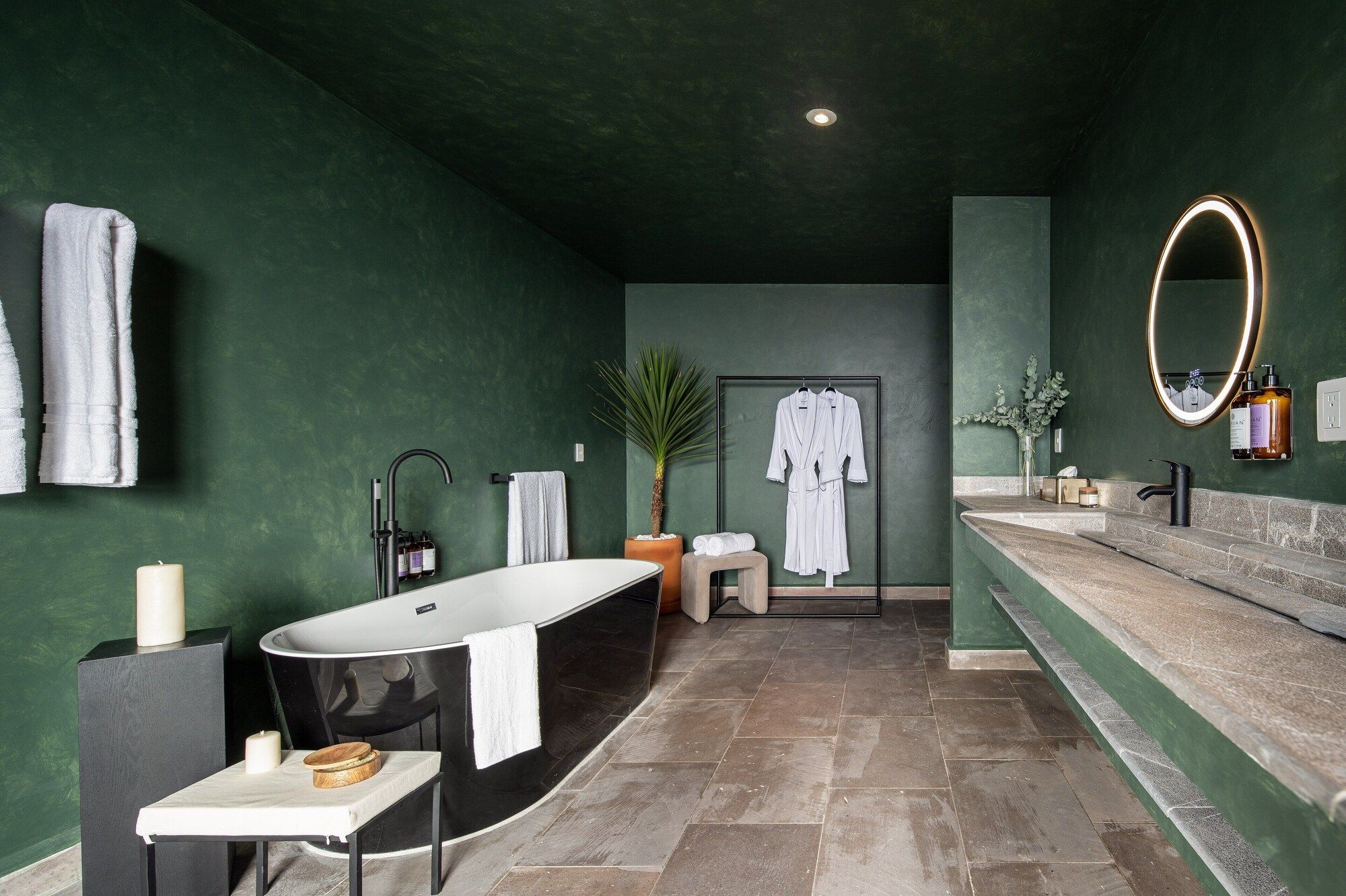 Colorful & Lively Centro Gem 5br, Rooftop Patio - San Miguel de Allende - Baño
