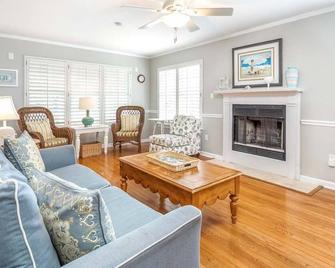 Northern Exposure - Tybee Island - Sala de estar