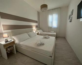 Porto Cesareo Hotel - Porto Cesareo - Habitación