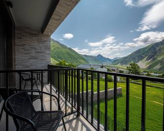 Residence Kazbegi - Stepantsminda - Balcony