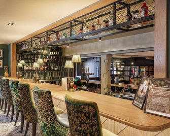 The George Hotel, Amesbury, Wiltshire - Salisbury - Bar