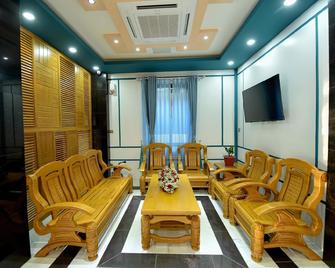 Hotel Homey Mandalay - Mandalay - Lobby