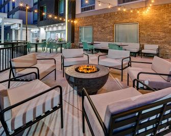 Home2 Suites by Hilton Traverse City - Траверс-Сіті - Будівля