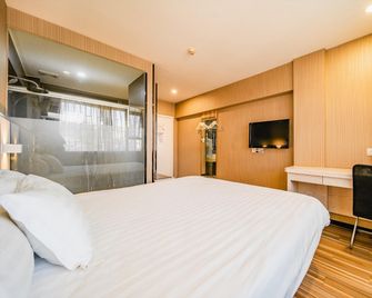 Hanting Hotel Fuzhou Shangxiahang Wuyi Middle Road - Fuzhou - Habitación