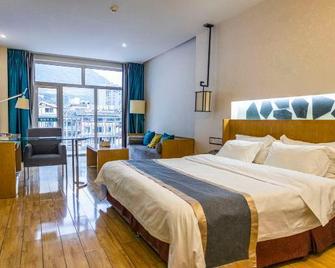 Huangqiao Hotel - Garzê - Bedroom