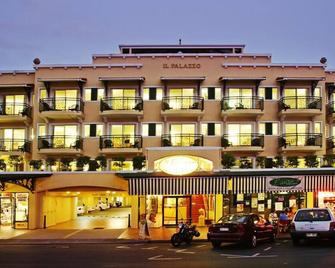 Il Palazzo Holiday Apartments - Cairns - Building