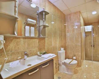 The Hera Premium Hotels - Istanbul - Bad