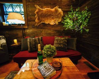 Vikings Villages Resort - Double Bed Room - Guilford - Lounge