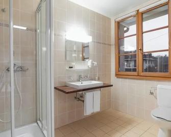 Hotel Restaurant Kutchi - Bellevue - Bathroom