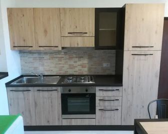 Rosa lido adriano centro citta - Lido Adriano - Cucina