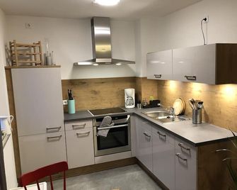 New apartment in the center of Waging am See, Chiemgau (60sqm), new building, with WiFi - Waging am See - Keuken