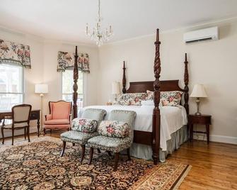 The 1425 Inn - Columbia - Soverom